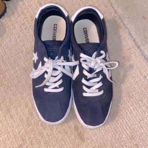 Women’s Navy blue Converse